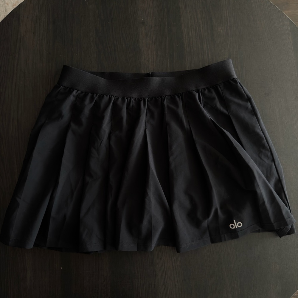 ALO Yoga Black Pleated Skirt